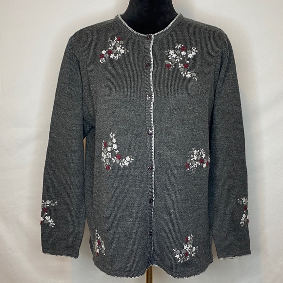 Laura Scott Sweaters - Vintage 90s Laura Scott Cottagecore Winter Grey Floral Embroidered Knit Cardigan